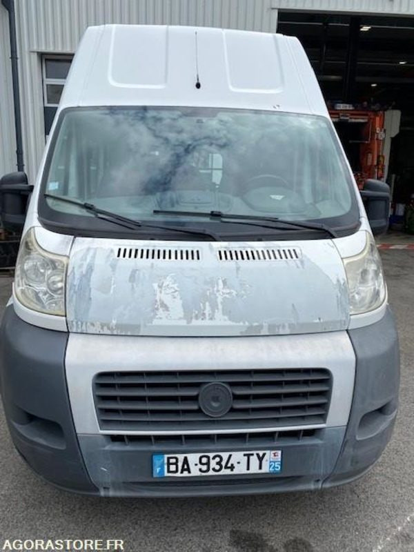 FIAT DUCATO (PAR 3340) - Kastenwagen: das Bild 2 FIAT DUCATO (PAR 3340) - Kastenwagen: das Bild 2
