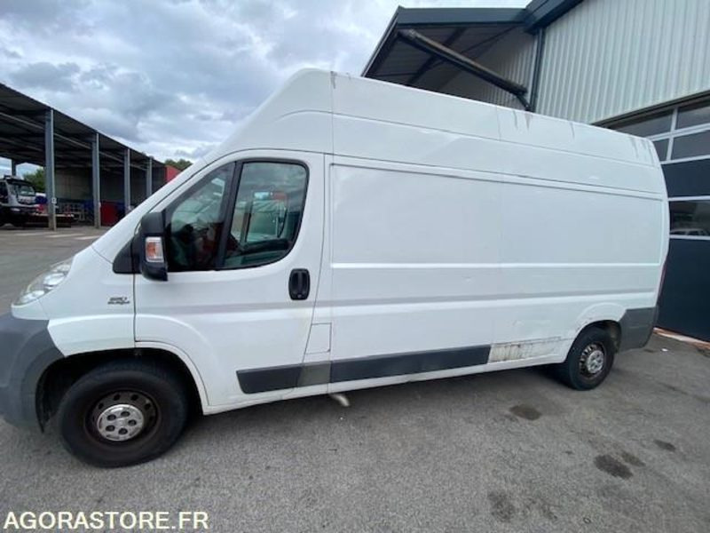 FIAT DUCATO (PAR 3340) - Kastenwagen: das Bild 1 FIAT DUCATO (PAR 3340) - Kastenwagen: das Bild 1