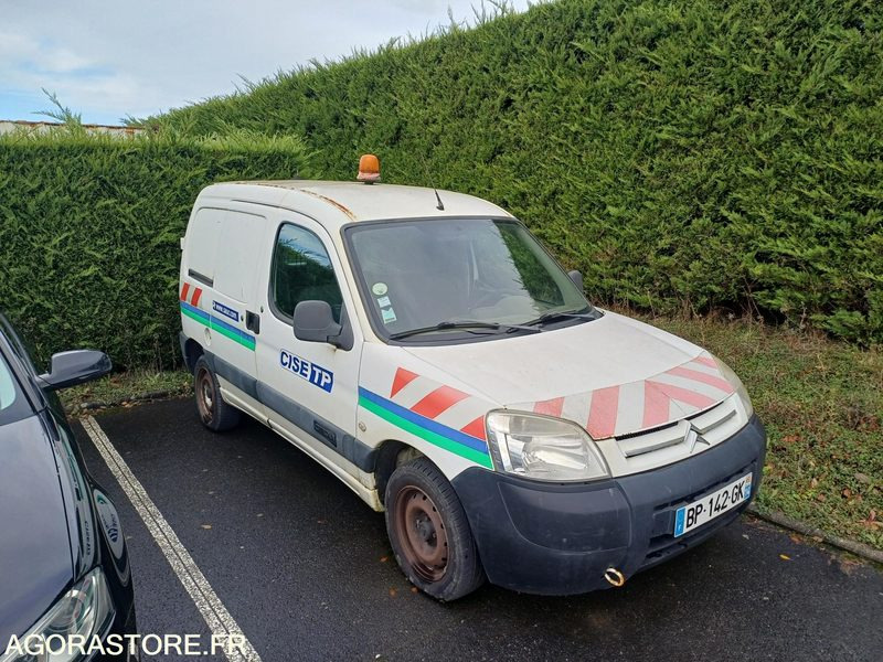 FOURGONNETTE - CITROEN - BERLINGO - 2011 / 292700 KM - BP142GK - Kleintransporter: das Bild 5 FOURGONNETTE - CITROEN - BERLINGO - 2011 / 292700 KM - BP142GK - Kleintransporter: das Bild 5