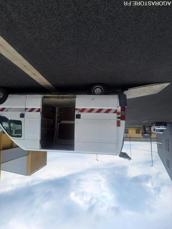 Fiat Ducato Hayon - 2000 - 128593KMS - Kastenwagen: das Bild 3 Fiat Ducato Hayon - 2000 - 128593KMS - Kastenwagen: das Bild 3