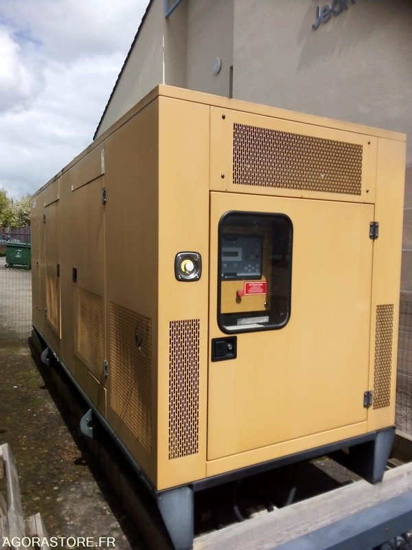 GROUPE ELECTROGENE Caterpillar Olympian 550.2 - Stromgenerator: das Bild 1 GROUPE ELECTROGENE Caterpillar Olympian 550.2 - Stromgenerator: das Bild 1