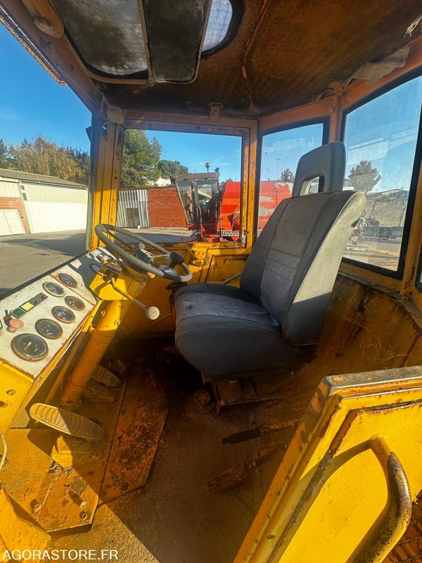 Lader Hanomag B16: das Bild 10