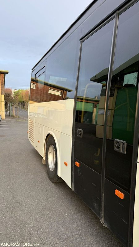 IVECO CROSSWAY CAR SCOLAIRE - 103 000 km - 2015 - Schulbus: das Bild 2 IVECO CROSSWAY CAR SCOLAIRE - 103 000 km - 2015 - Schulbus: das Bild 2