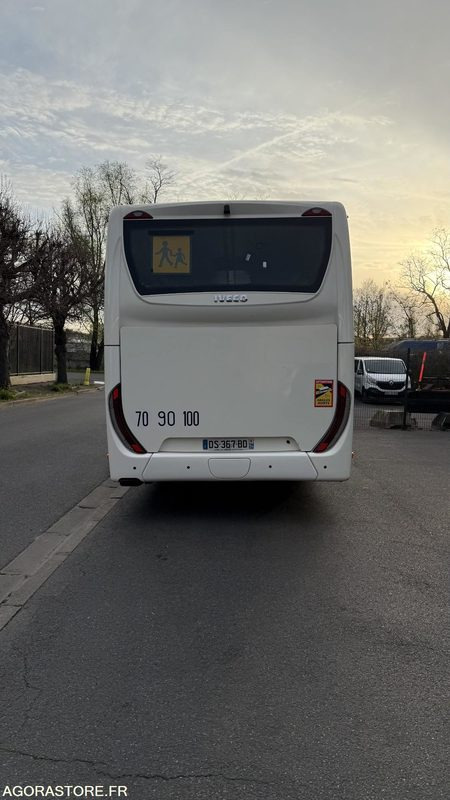 IVECO CROSSWAY CAR SCOLAIRE - 103 000 km - 2015 - Schulbus: das Bild 5 IVECO CROSSWAY CAR SCOLAIRE - 103 000 km - 2015 - Schulbus: das Bild 5