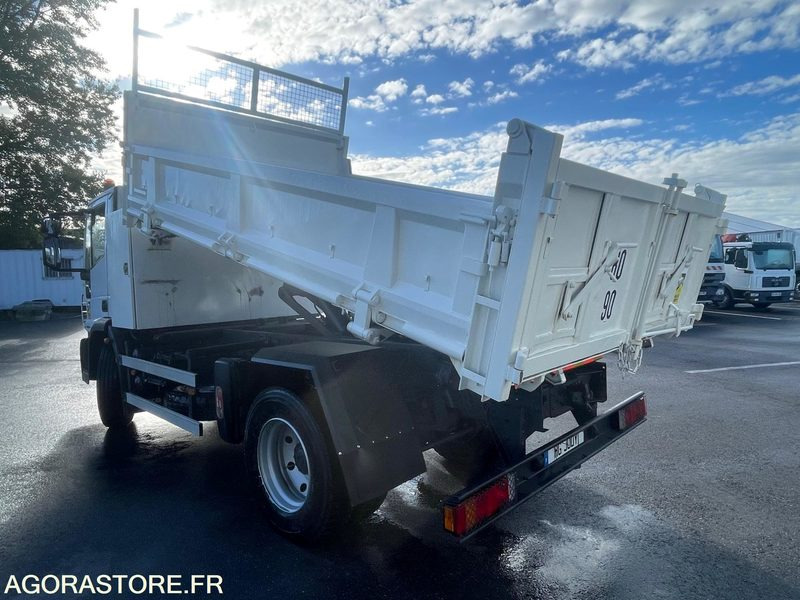 IVECO EUROCARGO 140E22 - BI BENNE - 2009 - 171000KMS - Kipper Transporter: das Bild 5 IVECO EUROCARGO 140E22 - BI BENNE - 2009 - 171000KMS - Kipper Transporter: das Bild 5