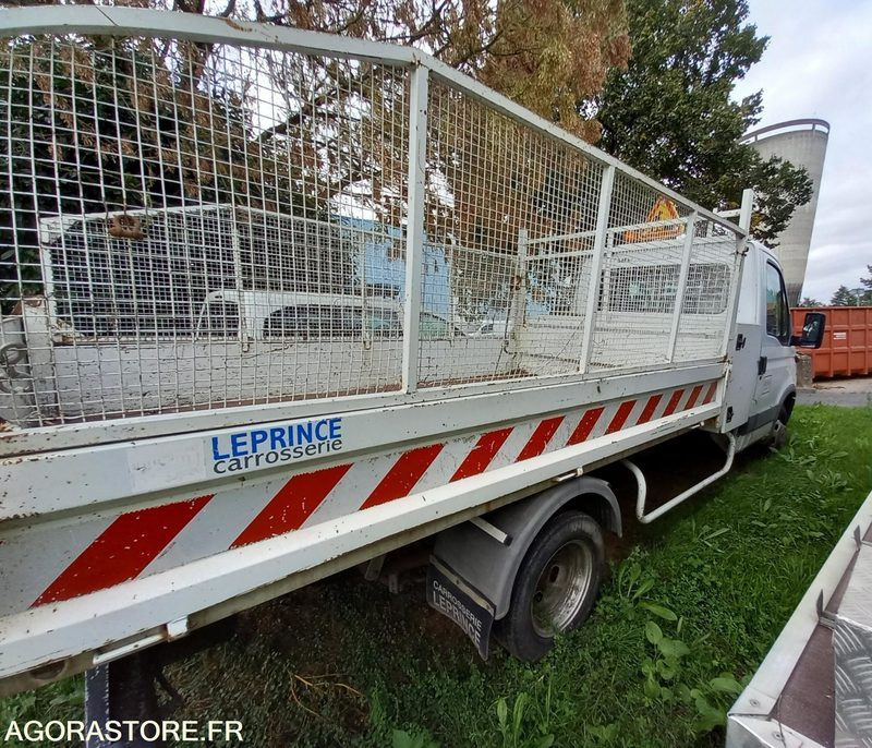 Iveco Daily - DL928JK - Kastenwagen: das Bild 2 Iveco Daily - DL928JK - Kastenwagen: das Bild 2