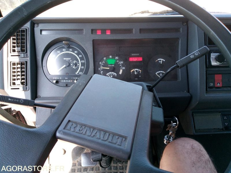 Dépanneuse Renault S150 - LKW: das Bild 3 Dépanneuse Renault S150 - LKW: das Bild 3
