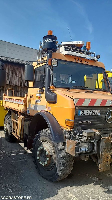 MERCEDES - UNIMOG - 2001 - 129649 KM - LKW: das Bild 1 MERCEDES - UNIMOG - 2001 - 129649 KM - LKW: das Bild 1
