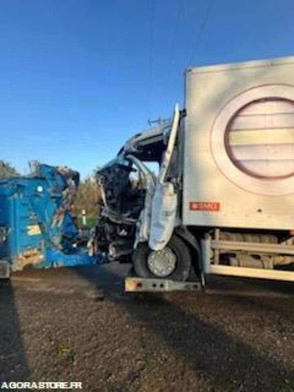 PL RENAULT MIDLUM / 632000 KMS / 2013 - LKW: das Bild 3 PL RENAULT MIDLUM / 632000 KMS / 2013 - LKW: das Bild 3