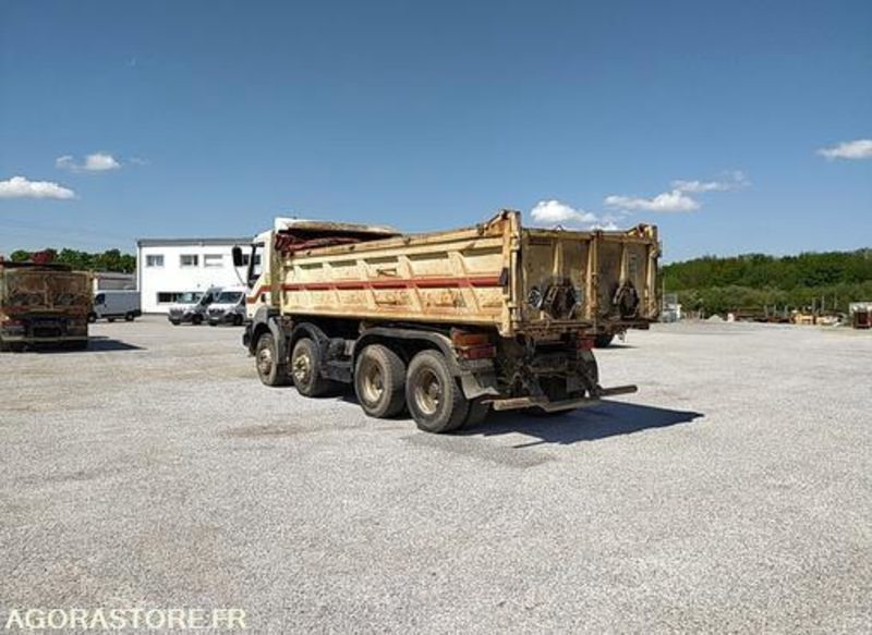 Porteur 8x4 Renault KERAX - DL116LZ - 2005 / 727486 KM (ML557) - LKW: das Bild 3 Porteur 8x4 Renault KERAX - DL116LZ - 2005 / 727486 KM (ML557) - LKW: das Bild 3