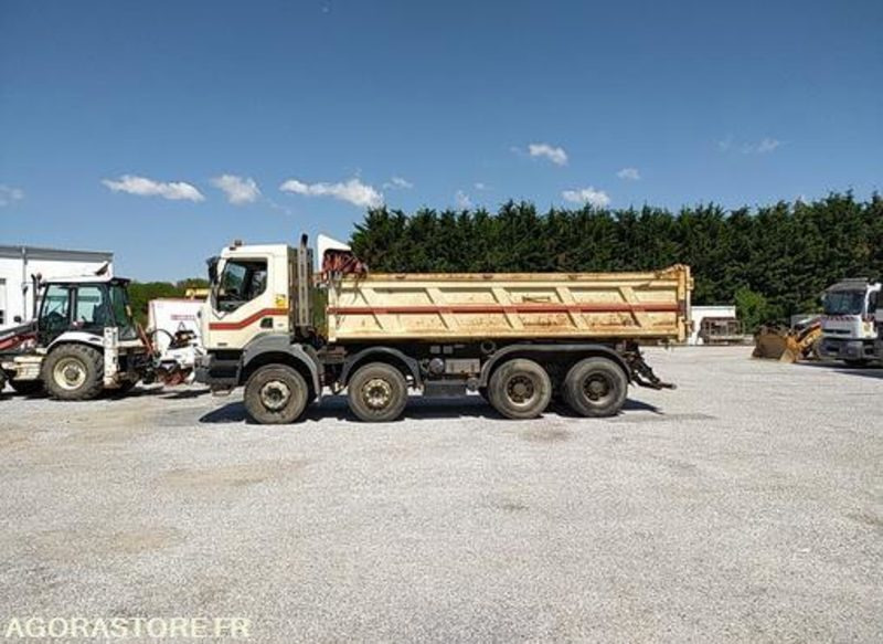 Porteur 8x4 Renault KERAX - DL116LZ - 2005 / 727486 KM (ML557) - LKW: das Bild 2 Porteur 8x4 Renault KERAX - DL116LZ - 2005 / 727486 KM (ML557) - LKW: das Bild 2