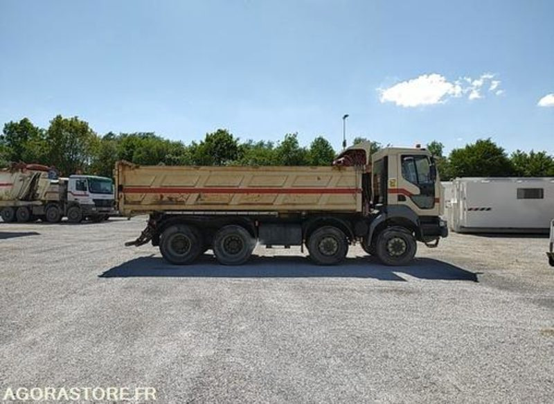 Porteur 8x4 Renault KERAX - DL116LZ - 2005 / 727486 KM (ML557) - LKW: das Bild 5 Porteur 8x4 Renault KERAX - DL116LZ - 2005 / 727486 KM (ML557) - LKW: das Bild 5