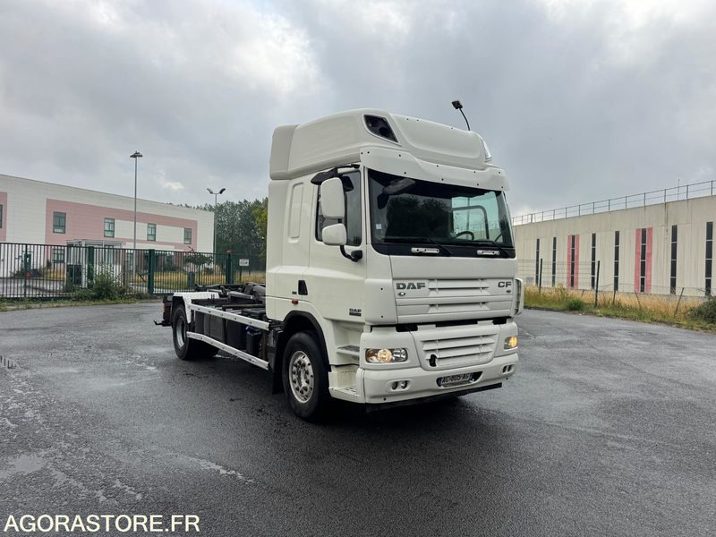 Porteur DAF CF460 19T Ampliroll GUIMA - 2009 - 801000km - LKW: das Bild 2 Porteur DAF CF460 19T Ampliroll GUIMA - 2009 - 801000km - LKW: das Bild 2