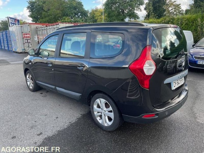 LODGY PRESTIGE 5PLACES 1.2Tce 115cv . 09/2013 . 161100 km - PKW: das Bild 2 LODGY PRESTIGE 5PLACES 1.2Tce 115cv . 09/2013 . 161100 km - PKW: das Bild 2