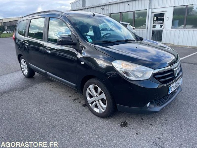 LODGY PRESTIGE 5PLACES 1.2Tce 115cv . 09/2013 . 161100 km - PKW: das Bild 4 LODGY PRESTIGE 5PLACES 1.2Tce 115cv . 09/2013 . 161100 km - PKW: das Bild 4