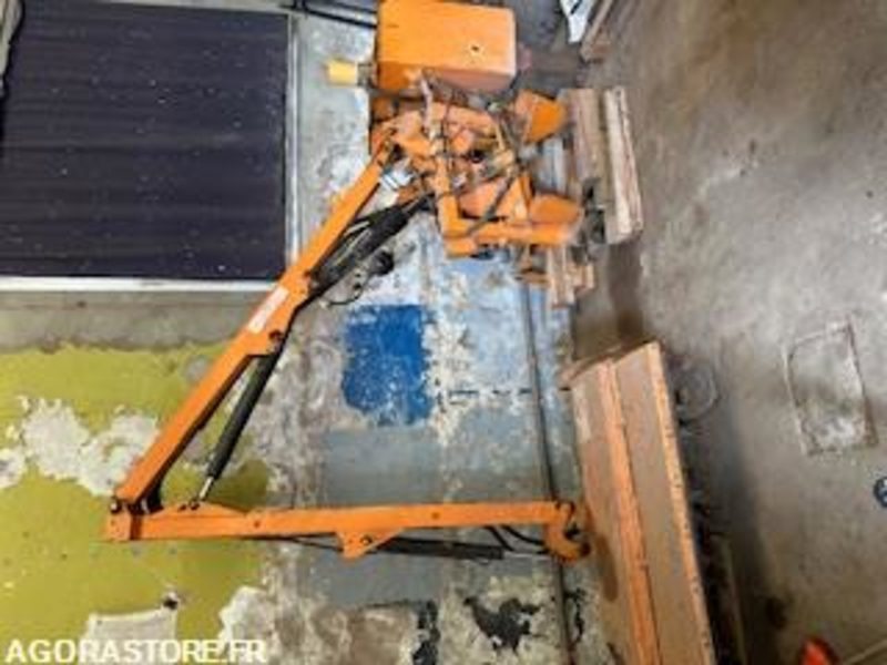 Épareuse SMA - Landmaschine: das Bild 1 Épareuse SMA - Landmaschine: das Bild 1