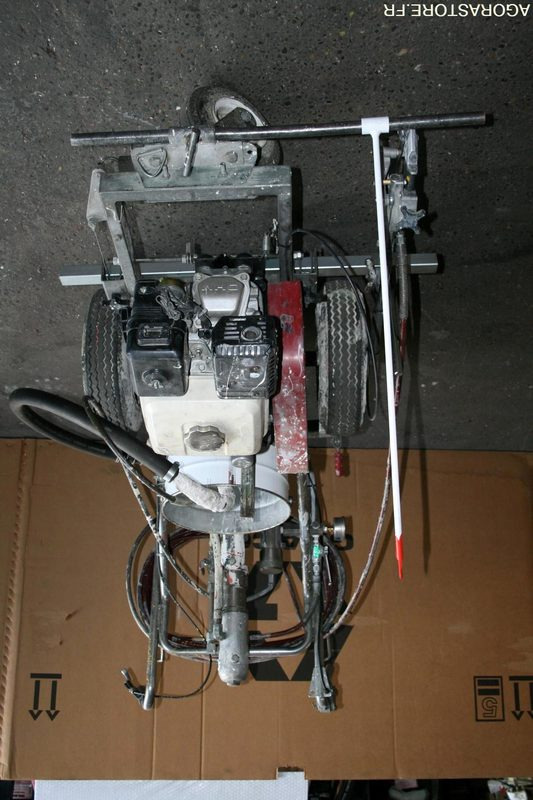 MACHINE A PEINTURE - Baugeräte: das Bild 3 MACHINE A PEINTURE - Baugeräte: das Bild 3