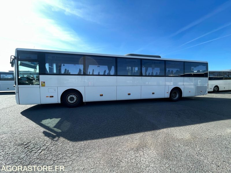 MERCEDES INTOURO M12,98m N°083103 - Kleinbus, Personentransporter: das Bild 4 MERCEDES INTOURO M12,98m N°083103 - Kleinbus, Personentransporter: das Bild 4