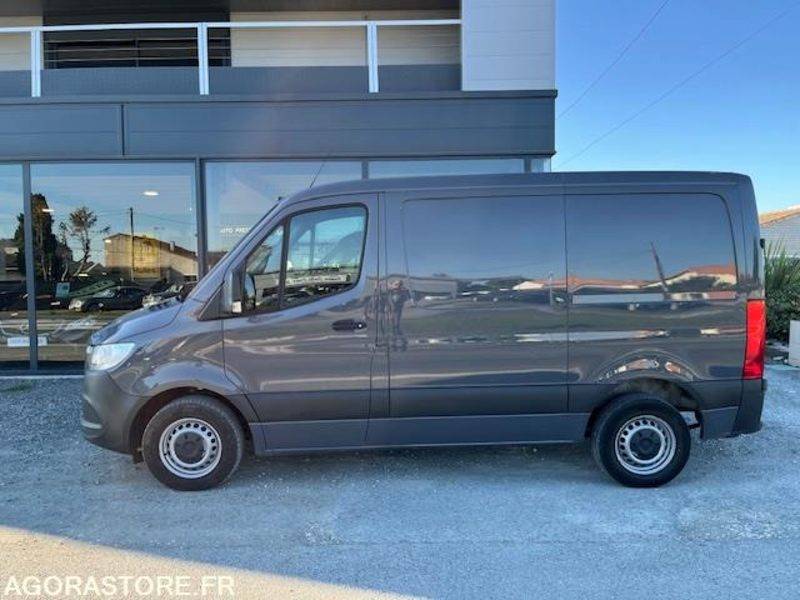 MERCEDES SPRINTER 3 FOURGON 314 CDI 33 9G-TRONIC L1H1 3PLACES - Kastenwagen: das Bild 4 MERCEDES SPRINTER 3 FOURGON 314 CDI 33 9G-TRONIC L1H1 3PLACES - Kastenwagen: das Bild 4