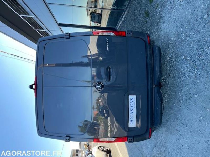 MERCEDES SPRINTER 3 FOURGON 314 CDI 33 9G-TRONIC L1H1 3PLACES - Kastenwagen: das Bild 5 MERCEDES SPRINTER 3 FOURGON 314 CDI 33 9G-TRONIC L1H1 3PLACES - Kastenwagen: das Bild 5