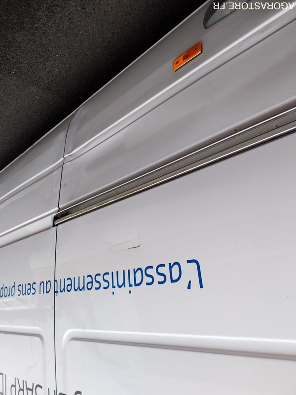 MERCEDES Sprinter 411CDI Fourgon L4 VASP 2004 148238Km ROULANT PRO UNIQUEMENT - Kastenwagen: das Bild 4 MERCEDES Sprinter 411CDI Fourgon L4 VASP 2004 148238Km ROULANT PRO UNIQUEMENT - Kastenwagen: das Bild 4