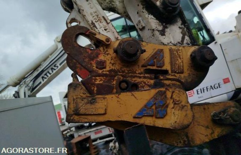 Minibagger MINI PELLE RAIL ROUTE - UNAC 8TRR - 2012 / 4036 HEURES (MD301): das Bild 19