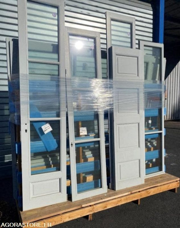 Menuiseries bois DE LA ROSA - Werkzeug/ Gerät: das Bild 3 Menuiseries bois DE LA ROSA - Werkzeug/ Gerät: das Bild 3