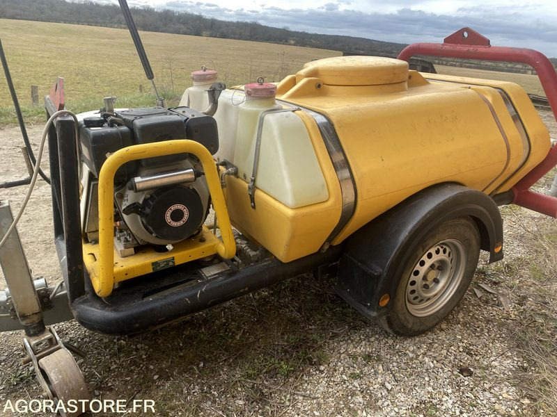 Nettoyeur haute-pression Diesel sur remorque BRENDON BB1000 - Hochdruckreiniger: das Bild 3 Nettoyeur haute-pression Diesel sur remorque BRENDON BB1000 - Hochdruckreiniger: das Bild 3