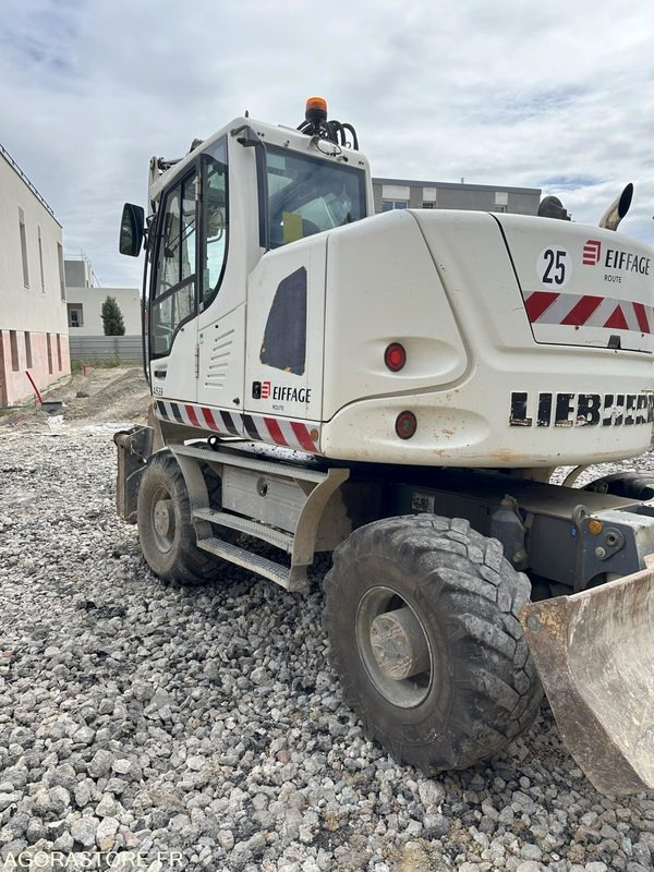 PELLE A PNEUS - LIEBHERR A914 - 2013 / 14455 HEURES (MA529) - Bagger: das Bild 4 PELLE A PNEUS - LIEBHERR A914 - 2013 / 14455 HEURES (MA529) - Bagger: das Bild 4