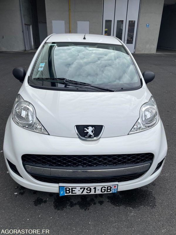 PEUGEOT 107 BE-791-GB - PKW: das Bild 1 PEUGEOT 107 BE-791-GB - PKW: das Bild 1