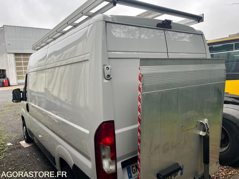 Peugeot Boxer 165CV L2H2 avec Hayon et Galerie - 2023 - 90000 Kms - Kastenwagen: das Bild 5 Peugeot Boxer 165CV L2H2 avec Hayon et Galerie - 2023 - 90000 Kms - Kastenwagen: das Bild 5