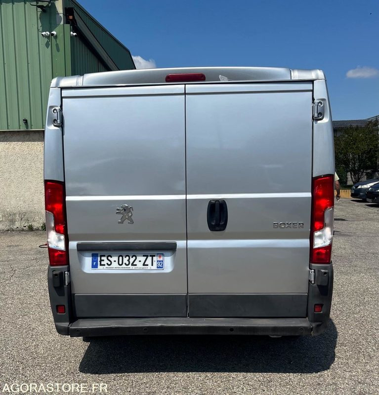 Peugeot Boxer L1H2 330 L1H1 2L Bluehdi - 2017 - 139 950km - Kühltransporter: das Bild 3 Peugeot Boxer L1H2 330 L1H1 2L Bluehdi - 2017 - 139 950km - Kühltransporter: das Bild 3