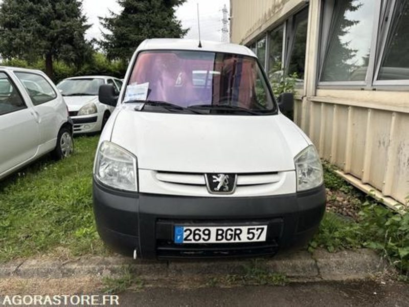 Peugeot Partner - 269BGR57 - Kleintransporter: das Bild 1 Peugeot Partner - 269BGR57 - Kleintransporter: das Bild 1