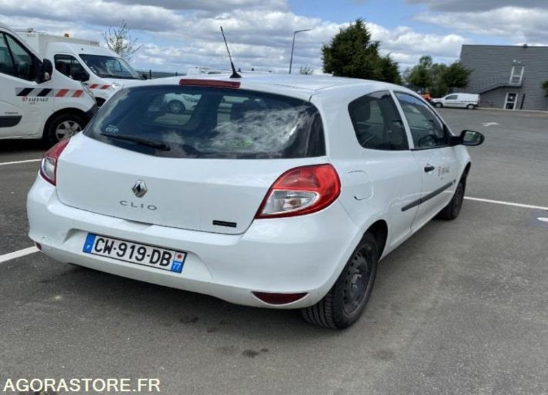 RENAULT CLIO / 160842 kms / 2013 / CW-919-DB - PKW: das Bild 2 RENAULT CLIO / 160842 kms / 2013 / CW-919-DB - PKW: das Bild 2
