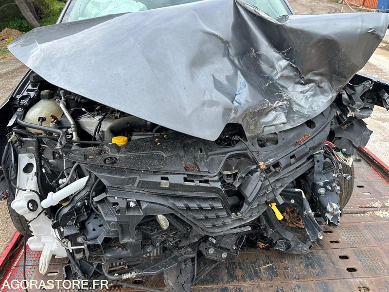 RENAULT CLIO 5 2023 32000KMS 90CV - PKW: das Bild 5 RENAULT CLIO 5 2023 32000KMS 90CV - PKW: das Bild 5