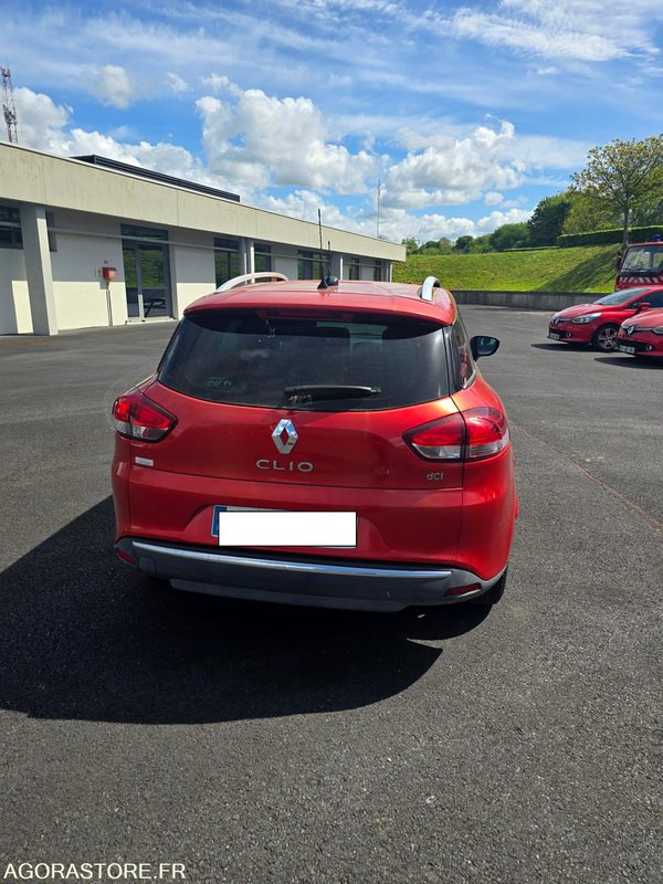 RENAULT CLIO ESTATE - PKW: das Bild 4 RENAULT CLIO ESTATE - PKW: das Bild 4