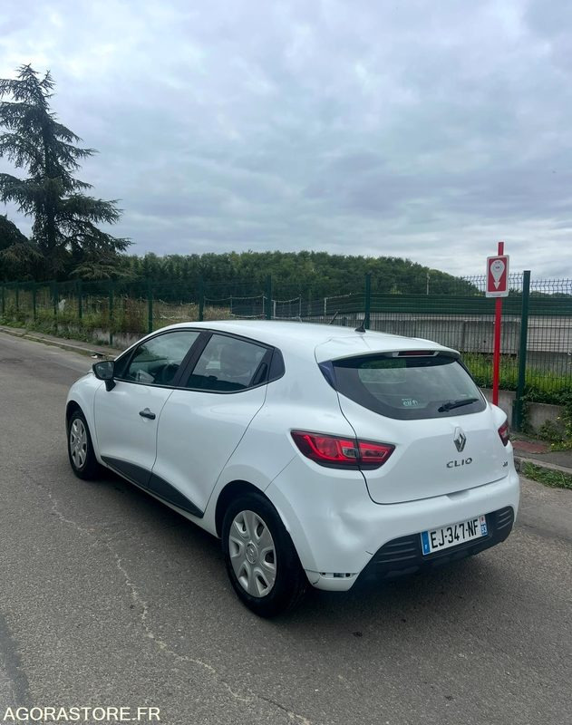 RENAULT CLIO SOCIÉTÉ 235 000 KM - 2017 - PKW: das Bild 3 RENAULT CLIO SOCIÉTÉ 235 000 KM - 2017 - PKW: das Bild 3