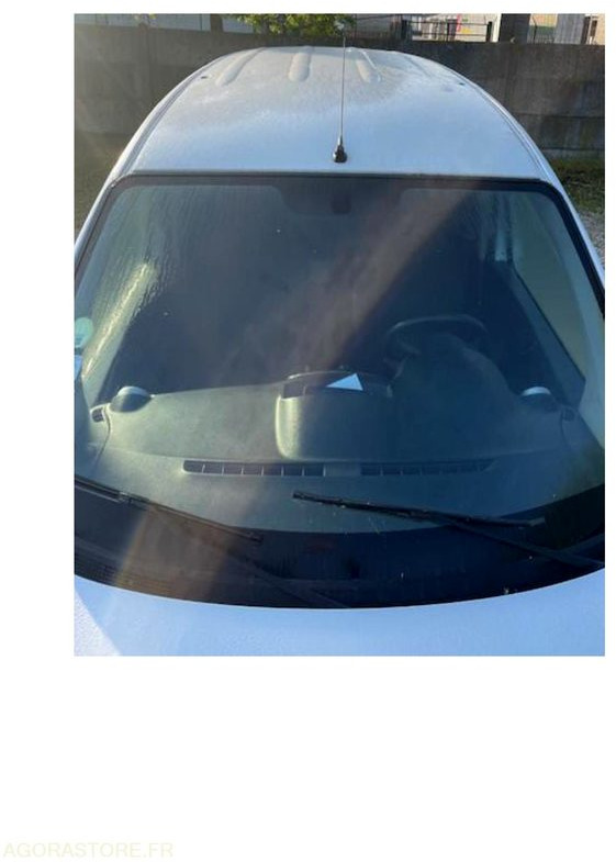 RENAULT KANGOO 2 - Kastenwagen: das Bild 2 RENAULT KANGOO 2 - Kastenwagen: das Bild 2