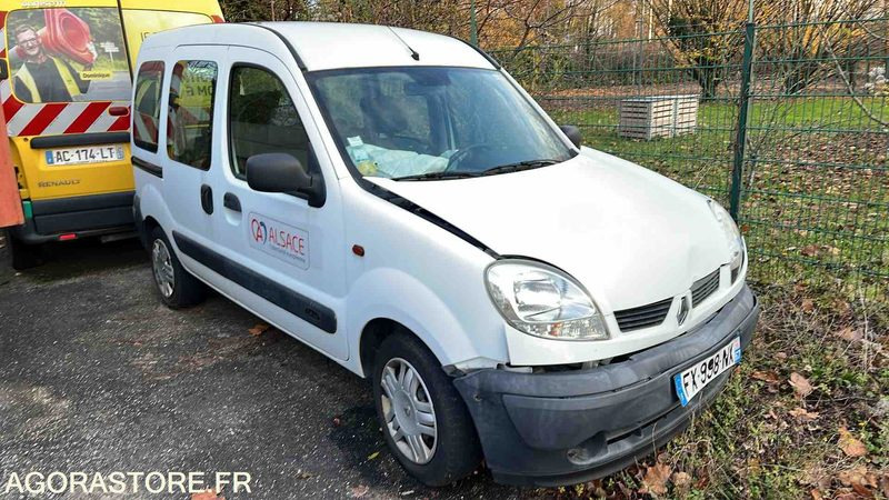 RENAULT KANGOO - 2003 - 88068 KM - FX998NX - Kleintransporter: das Bild 2 RENAULT KANGOO - 2003 - 88068 KM - FX998NX - Kleintransporter: das Bild 2