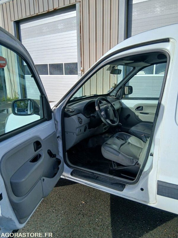 RENAULT KANGOO - 2007 - 159649km - Kleintransporter: das Bild 5 RENAULT KANGOO - 2007 - 159649km - Kleintransporter: das Bild 5