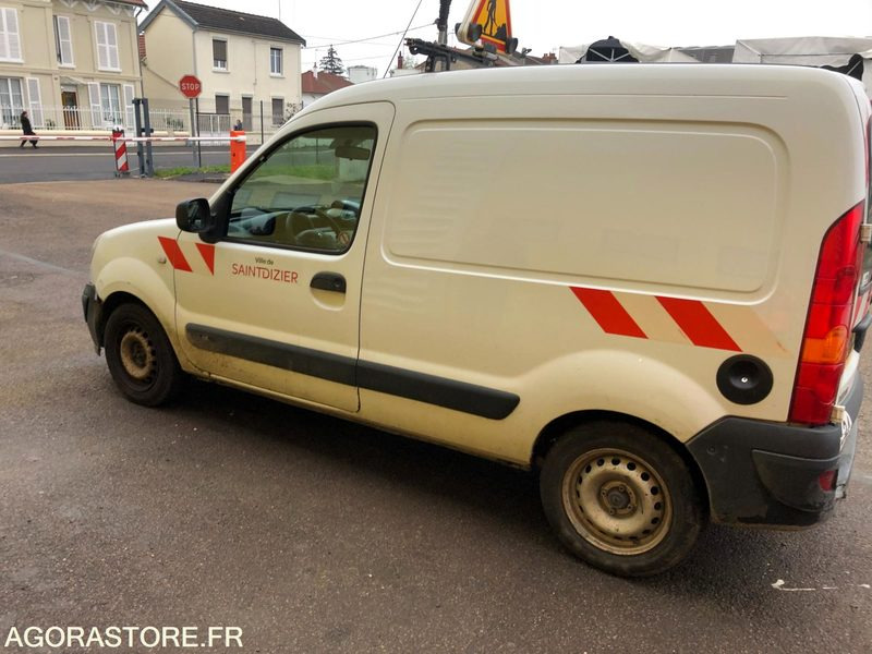 RENAULT KANGOO - Kleintransporter: das Bild 1 RENAULT KANGOO - Kleintransporter: das Bild 1