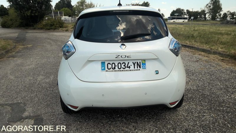 RENAULT ZOE 2013 116000 KMS PAS DE LOCATION BATTERIE - PKW: das Bild 5 RENAULT ZOE 2013 116000 KMS PAS DE LOCATION BATTERIE - PKW: das Bild 5