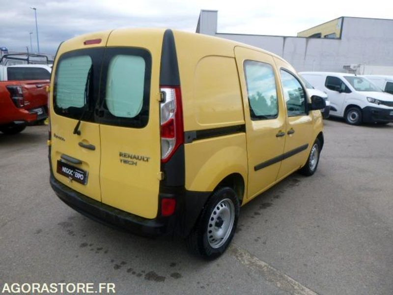 RENAULT kangoo Fourgonnette - 2015 - 148166km - PRIX TTC - Kleintransporter: das Bild 4 RENAULT kangoo Fourgonnette - 2015 - 148166km - PRIX TTC - Kleintransporter: das Bild 4