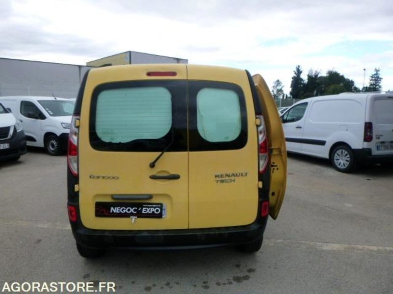 RENAULT kangoo Fourgonnette - 2015 - 148166km - PRIX TTC - Kleintransporter: das Bild 3 RENAULT kangoo Fourgonnette - 2015 - 148166km - PRIX TTC - Kleintransporter: das Bild 3