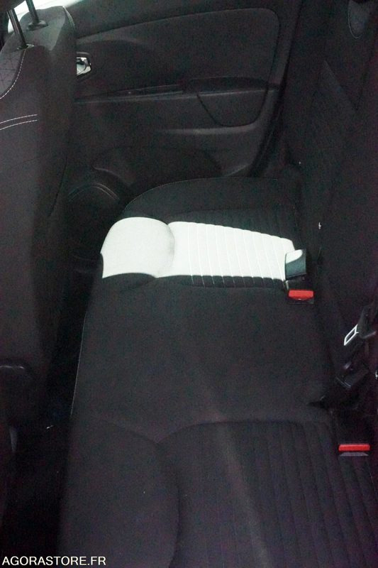 Renault Clio 4 - PKW: das Bild 4 Renault Clio 4 - PKW: das Bild 4