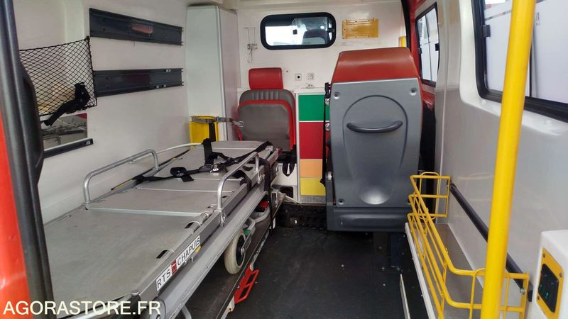 Kastenwagen Renault Master - 2011 - BH802XJ: das Bild 8