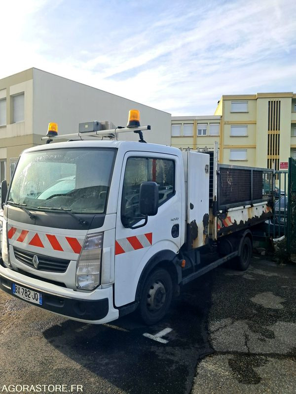 Renault Maxity - 2011 - 155966kms - BX782JQ - Kipper Transporter: das Bild 4 Renault Maxity - 2011 - 155966kms - BX782JQ - Kipper Transporter: das Bild 4