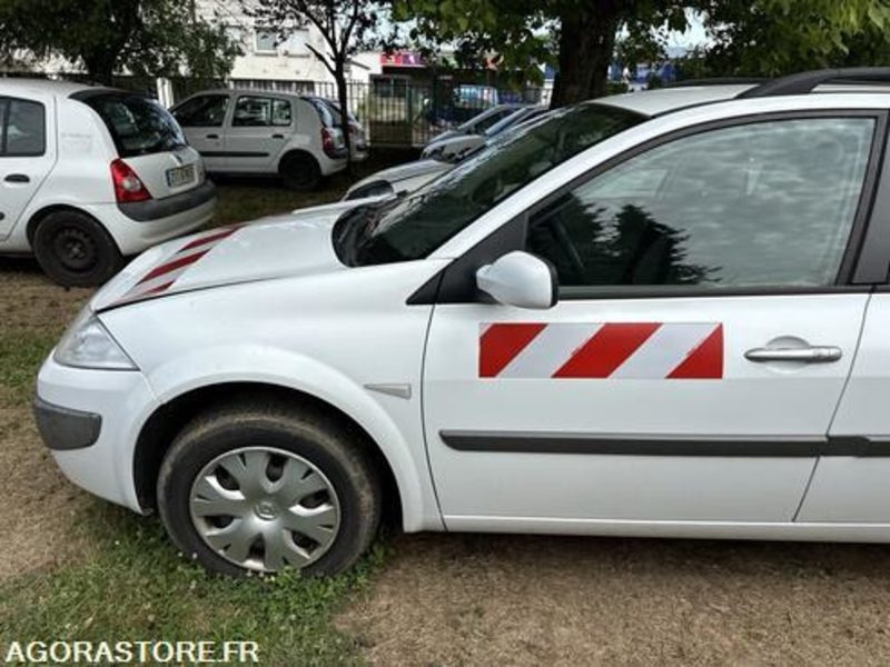 Renault Mégane - BF677VJ - PKW: das Bild 4 Renault Mégane - BF677VJ - PKW: das Bild 4