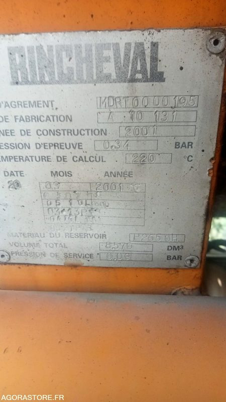 Répandeuse à bitume de 8500 litres (sans le porteur) - Asphalttechnik: das Bild 5 Répandeuse à bitume de 8500 litres (sans le porteur) - Asphalttechnik: das Bild 5