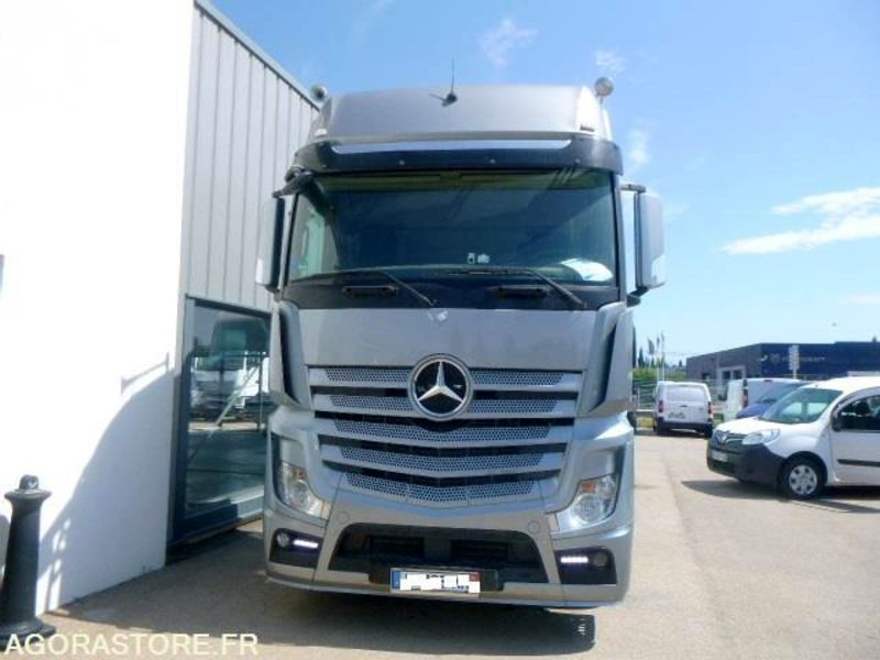 MERCEDES ACTROS 1845 GRANDE CABINE - 2012 - IMMATRICULATION SLOVENE - TB ETAT - Sattelzugmaschine: das Bild 3 MERCEDES ACTROS 1845 GRANDE CABINE - 2012 - IMMATRICULATION SLOVENE - TB ETAT - Sattelzugmaschine: das Bild 3